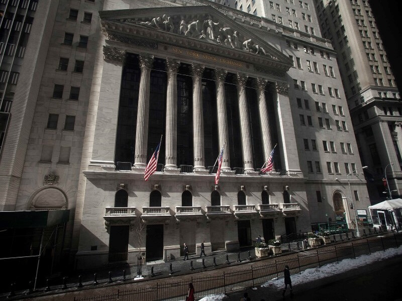 Exclusive-Wall Street იკვლევს მოკლავედიანი ოფციონების რისკებს